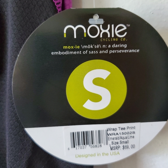 Moxie Cycling/ Wrap Tee - Picture 3 of 4